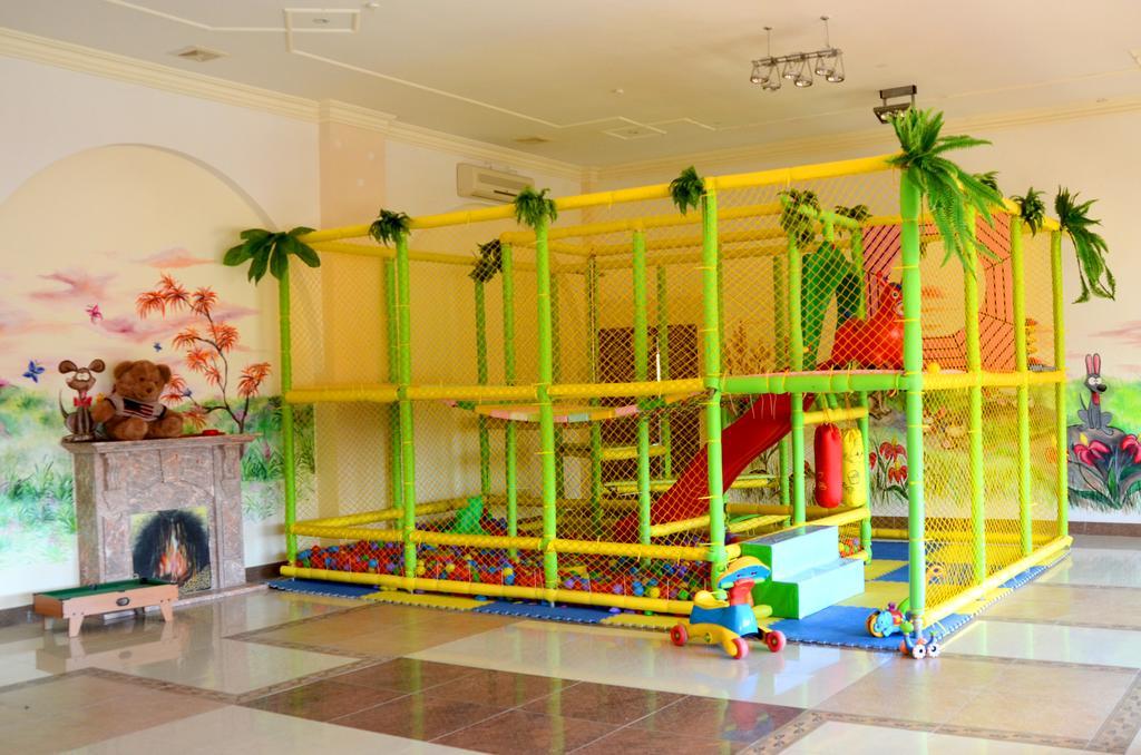Morelux Boutique Hotel Kapchagay Ngoại thất bức ảnh