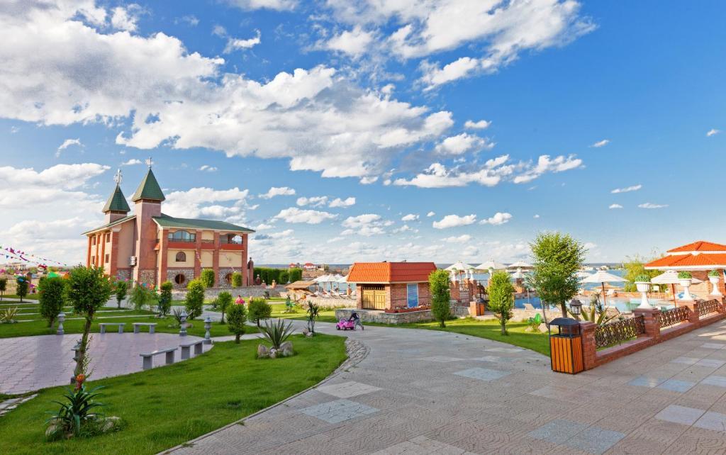 Morelux Boutique Hotel Kapchagay Ngoại thất bức ảnh